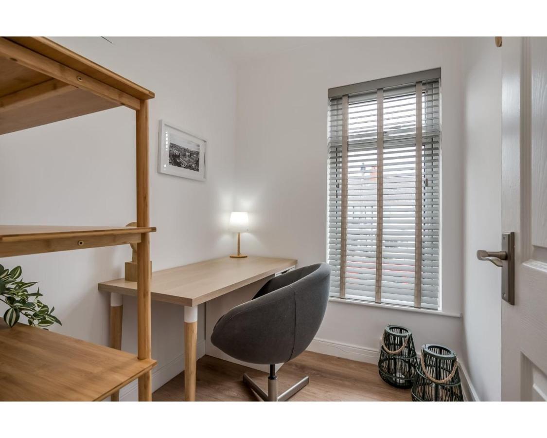 Central Belfast Apartments Belfast Work-Rest-Play R&R Zewnętrze zdjęcie